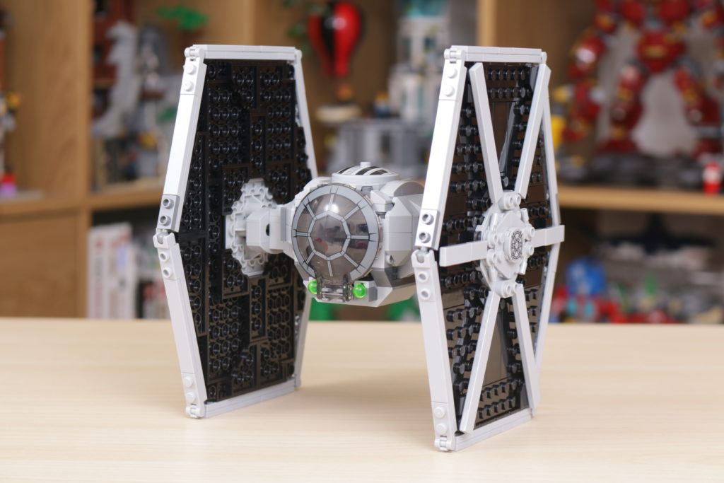 LEGO Star Wars 75300 Imperial TIE Fighter review 6