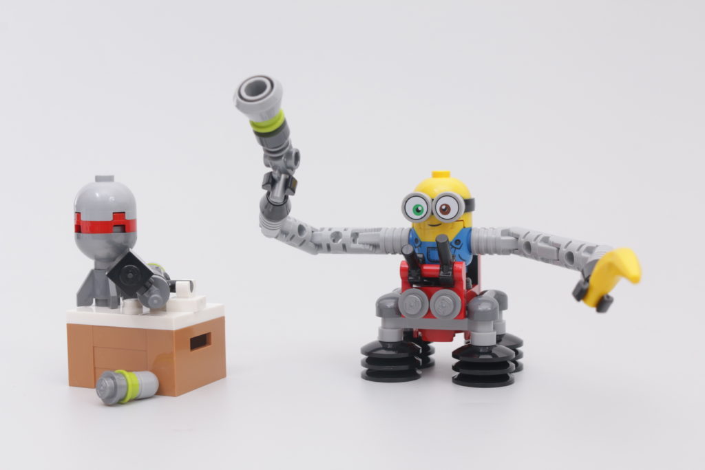 LEGO Minions 30387 Bob Minion with Robot Arms gift with purchase review 2