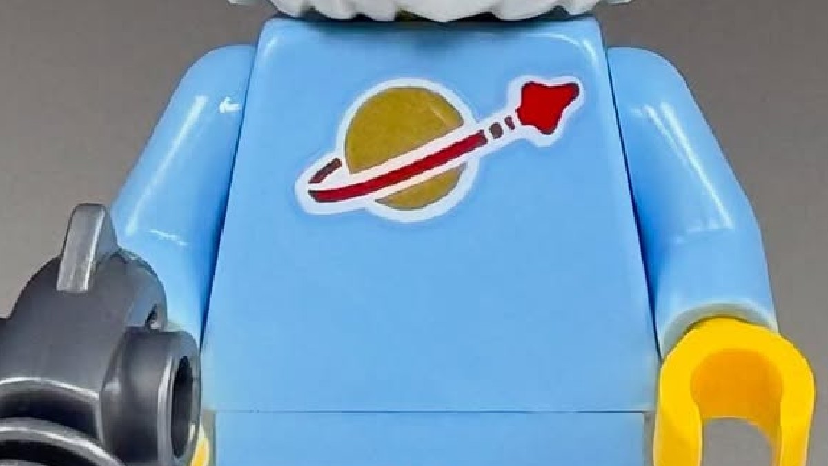 LEGO Build a Minifigure June 2025 adds Classic Space colour