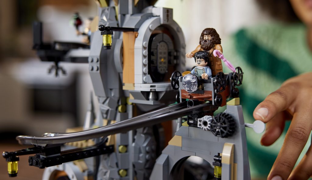 LEGO Harry Potter 76417 Gringotts Wizarding Bank Collectors Edition visual tour 5 1024x592