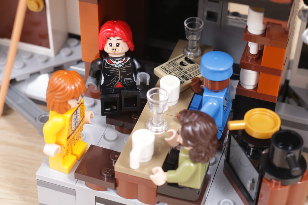 LEGO Harry Potter 76408 12 Grimmauld Place Order of the Phoenix review 49 1024x683