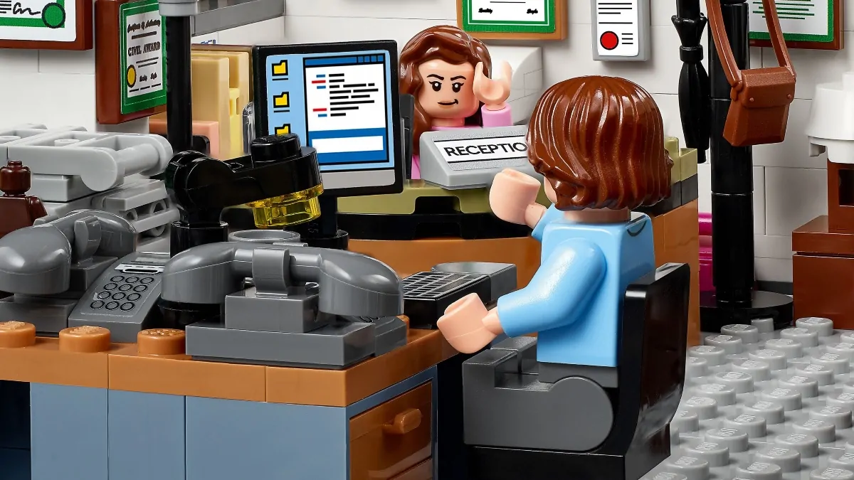 LEGO Ideas 21336 The Office stop-motion short appears online