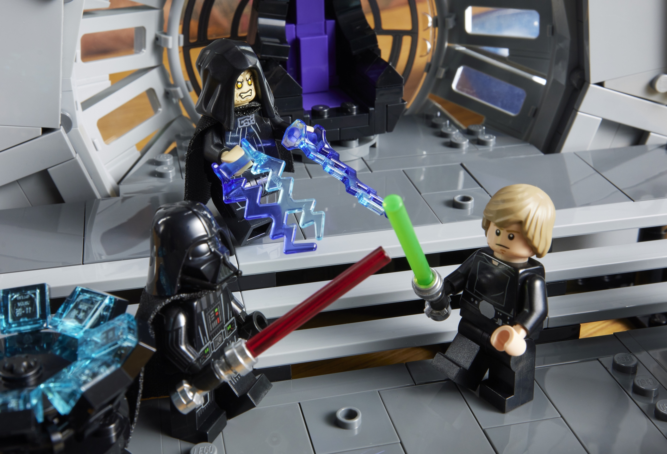 75352 Lifestyle 06 minifigures scaled