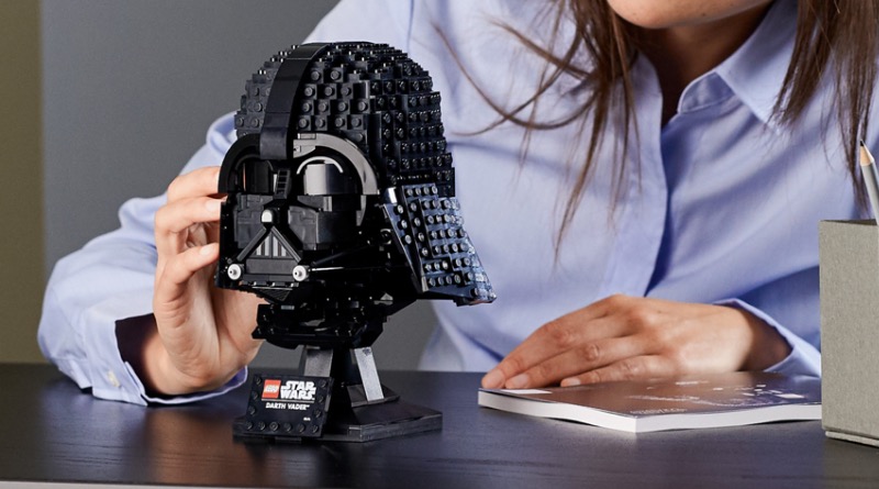 PSA: Don’t buy ‘misprinted’ LEGO Star Wars 75304 Darth Vader Helmet boxes from eBay