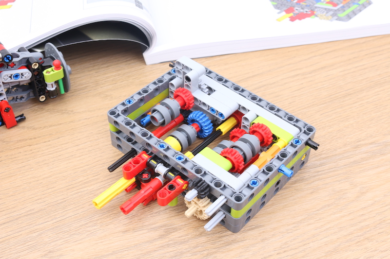 LEGO Technic 42115 Lamborghini Sian FKP 37 review 19