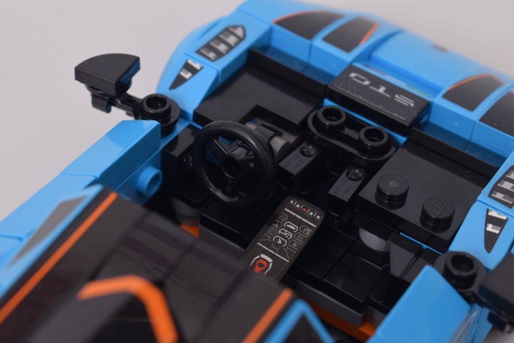 LEGO Speed Champions 77238 Lamborghini Revuelto Huracan STO review 26 1024x683