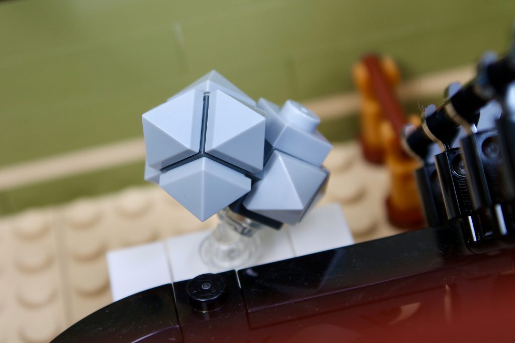 LEGO Icons 10326 Natural History Museum review 40 1024x683
