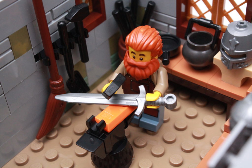 21325 Medieval Blacksmith review 30