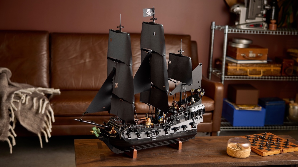 LEGO designer reveals three LEGO Black Pearl could have beens