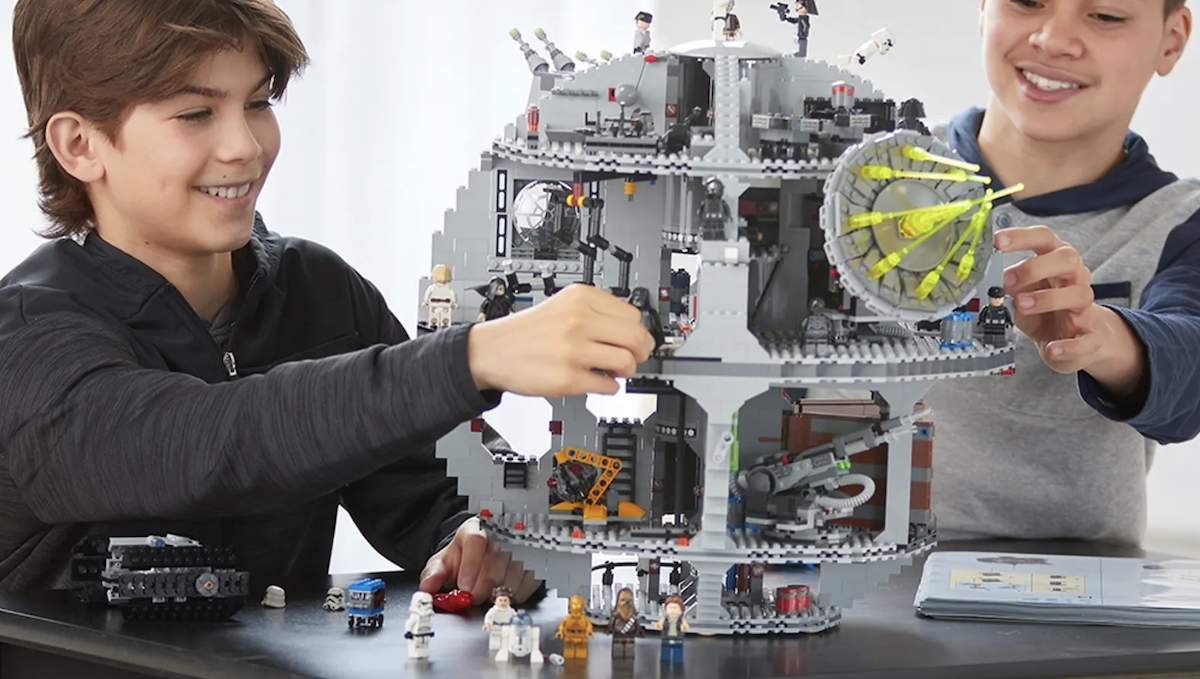 LEGO Star Wars 75159 Death Star suffers disaster – but not because of Luke