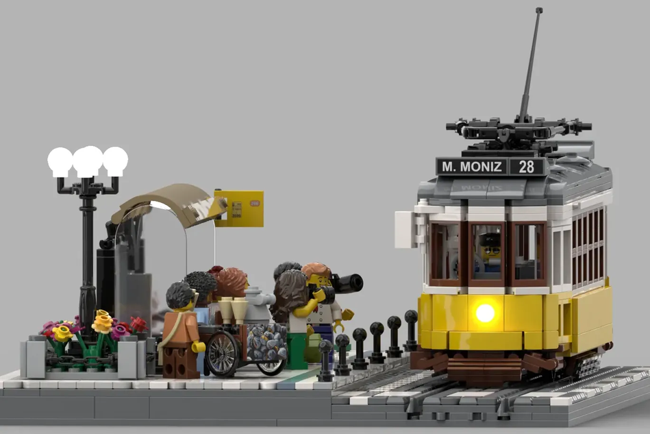 LEGO Ideas Lisbon Tram 5