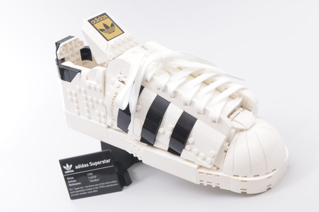LEGO Creator Expert 18 plus 10282 Adidas Superstar review 47