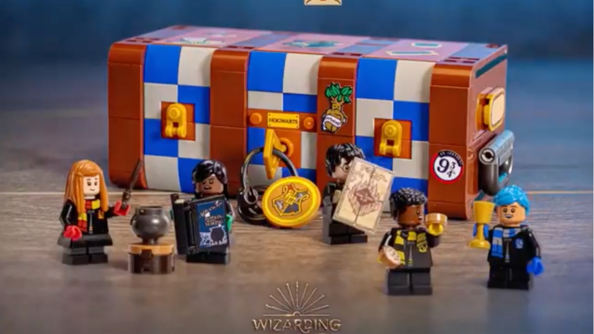 Take a first look at LEGO Harry Potter 76399 Hogwarts Magical Trunk
