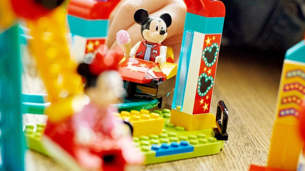 You can now grab the LEGO Disney summer 2022 sets