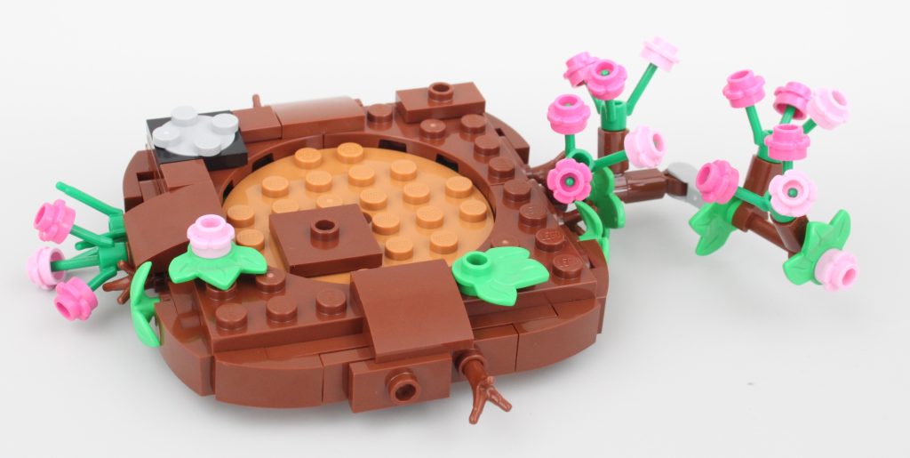 LEGO Seasonal 40639 Birds Nest review 5 1024x515