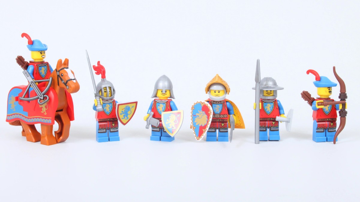Upgrade your LEGO Castle minifigures with Pick a Brick