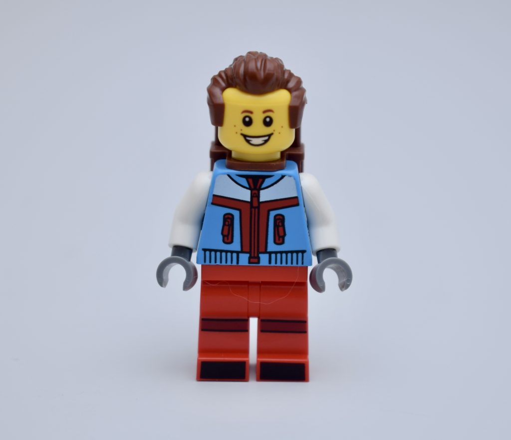 LEGO Icons 10325 Alpine Lodge Review 36 1024x881