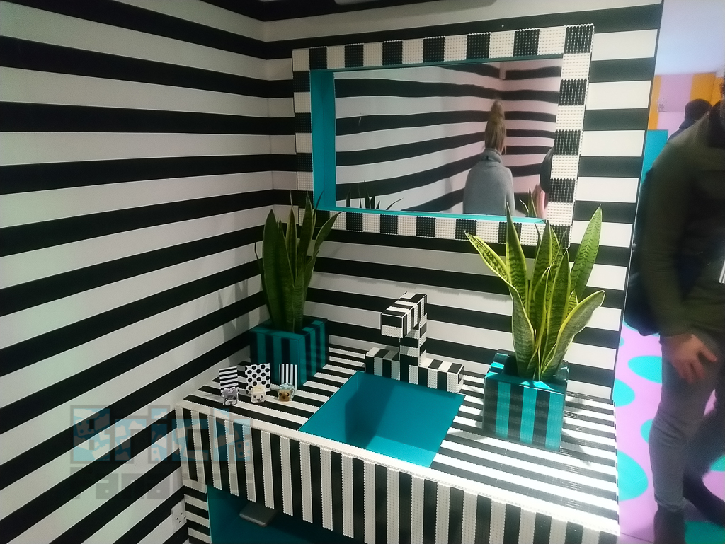 LEGO HOUSE OF DOTS inside 14