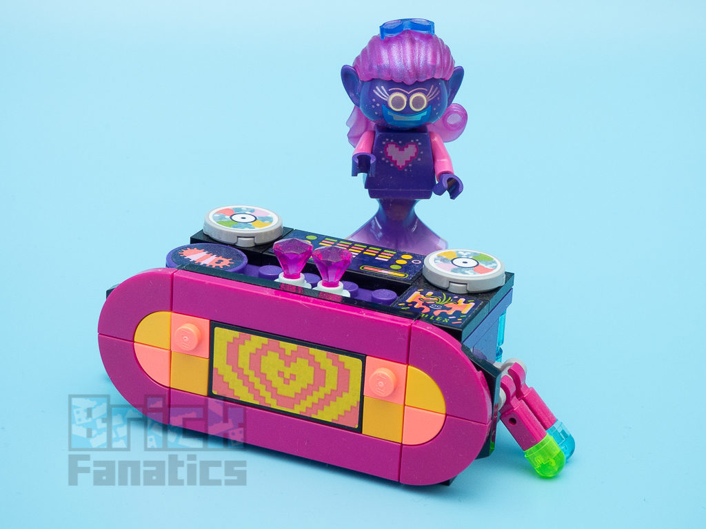 LEGO Trolls World Tour 41250 Techno Reef Dance Party 2