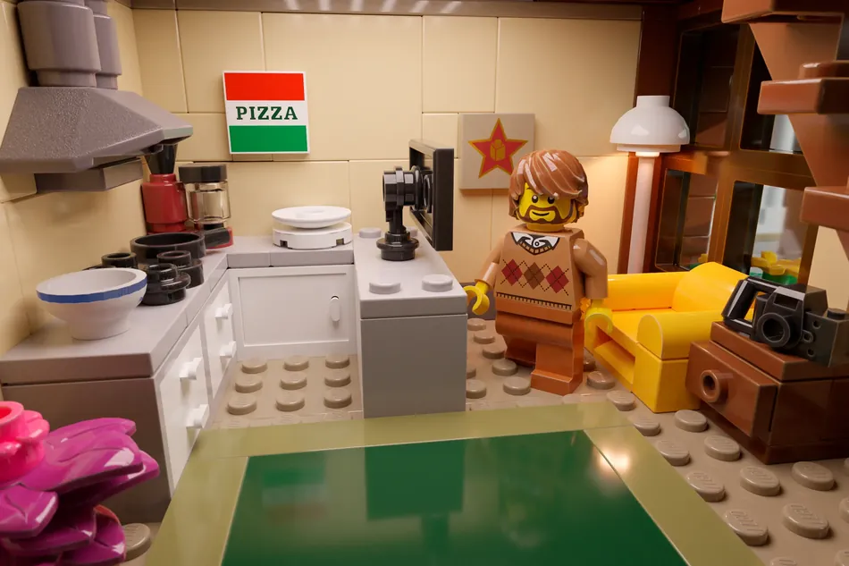 LEGO Ideas Brick Boulevard 4