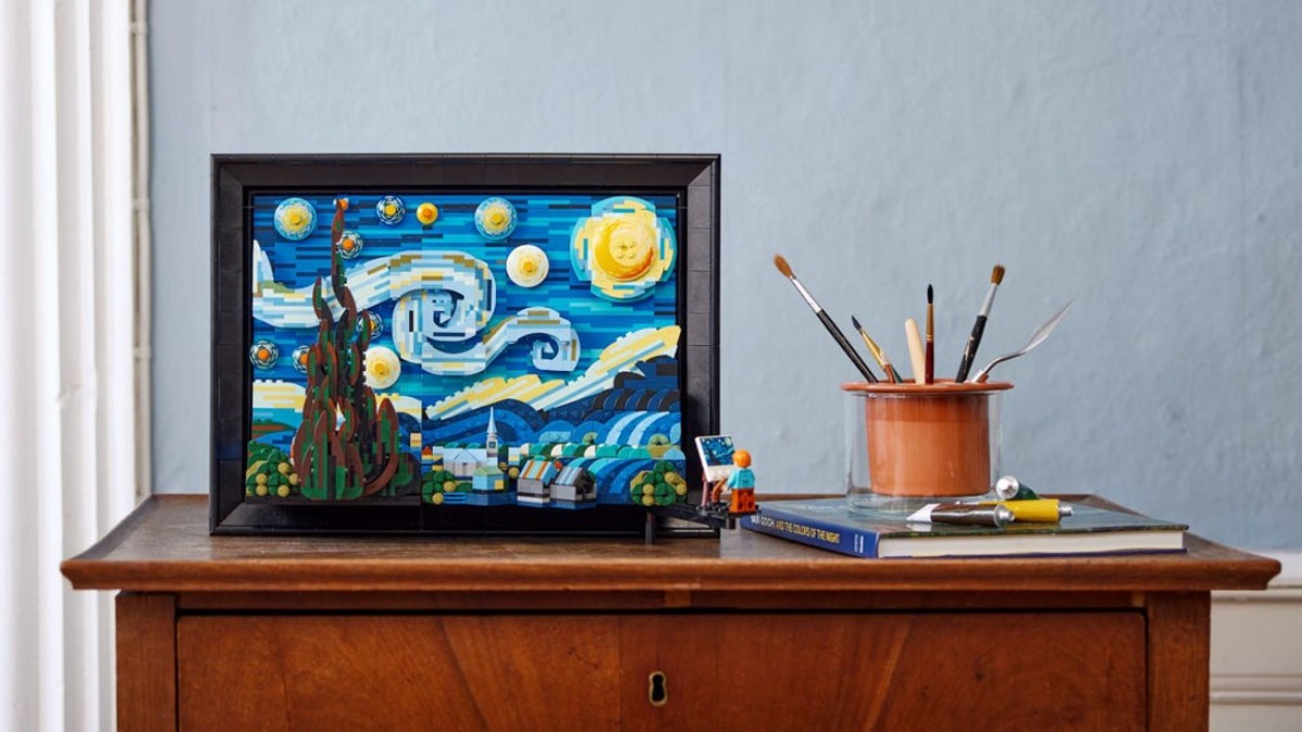 Five changes in LEGO Ideas 21333 Vincent van Gogh - The Starry Night