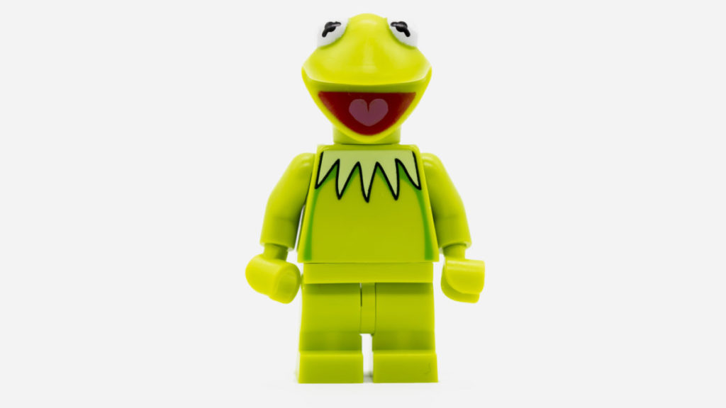 LEGO Collectible Minifigures 71033 The Muppets Kermit 5 1024x576