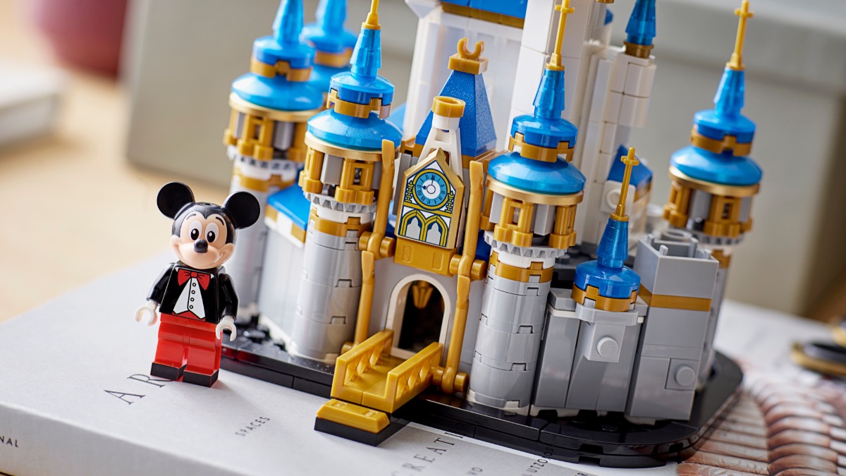 Rumoured 40613 Palace of Agrabah could inspire more LEGO Mini Disney models 