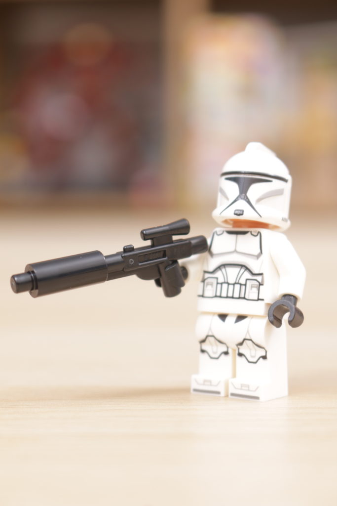 LEGO Star Wars 40558 Clone Trooper Command Station review 11