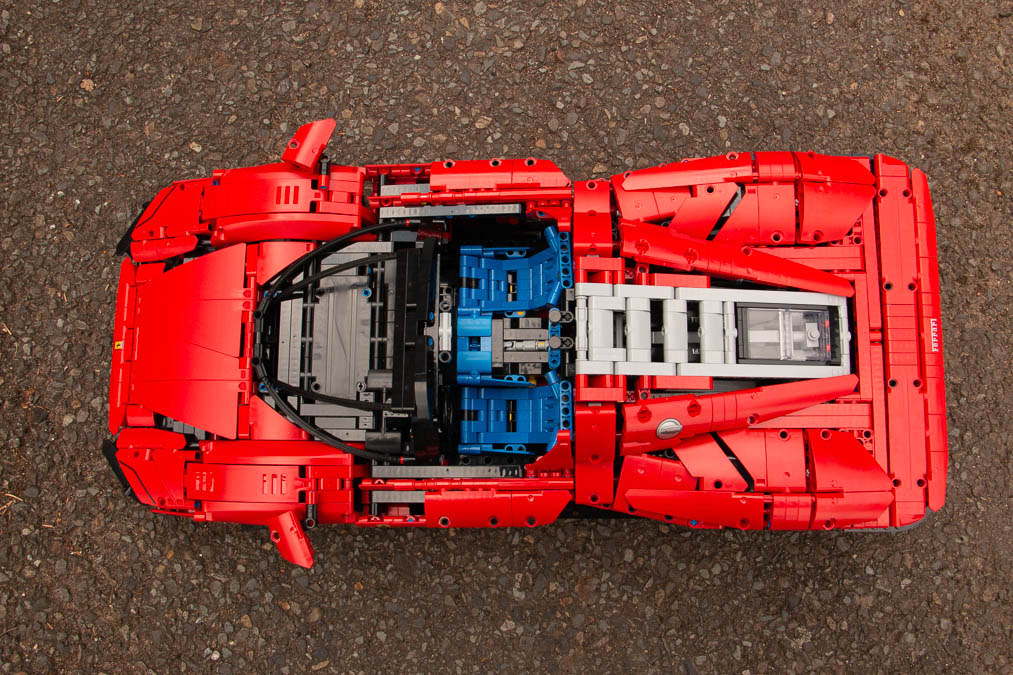 LEGO Technic 42143 Ferrari Daytona SP3 7