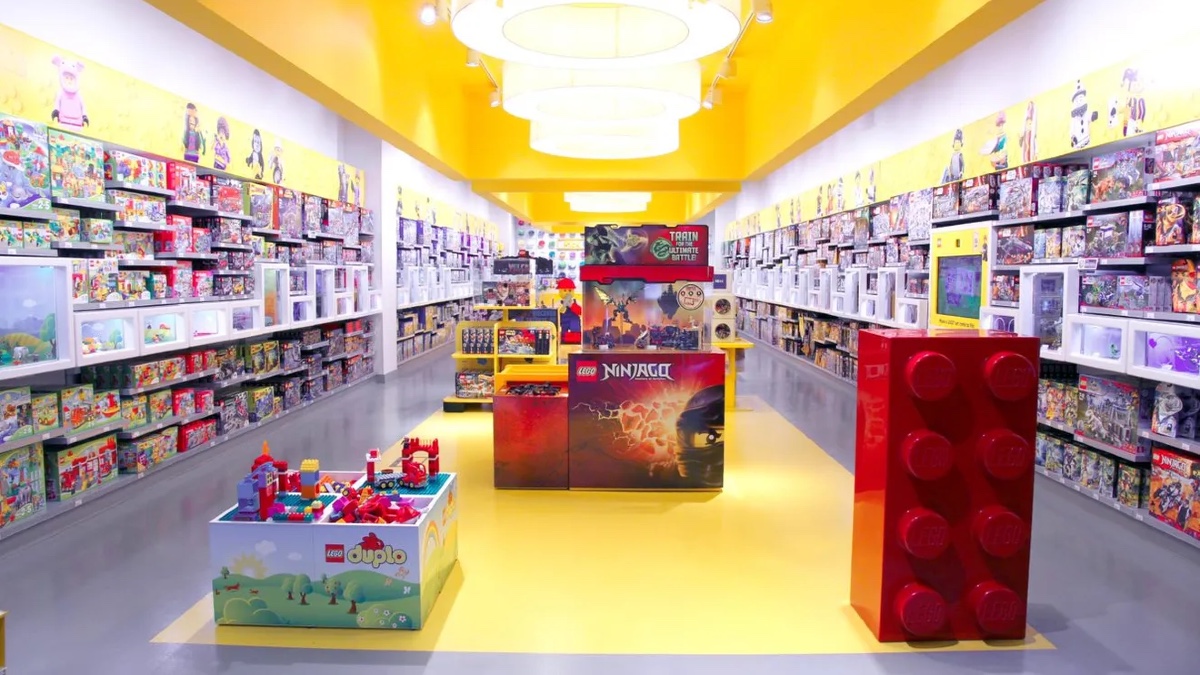The Cardiff and Berlin LEGO stores are moving locations soon