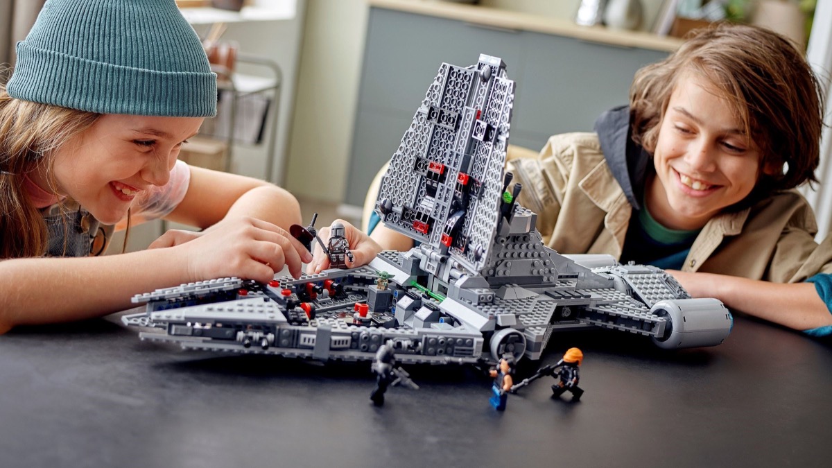 Save 21% on LEGO Star Wars 75315 Imperial Light Cruiser at Zavvi