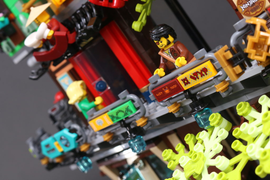 LEGO NINJAGO 71741 NINJAGO City Gardens review 41