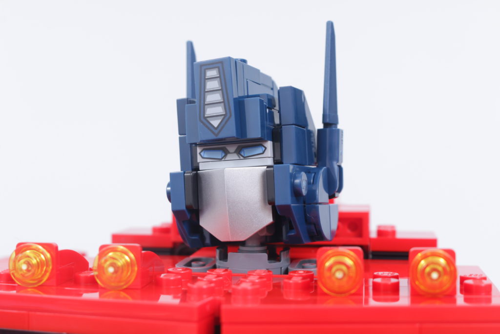 LEGO Transformers 10302 Optimus Prime review 13 1024x683