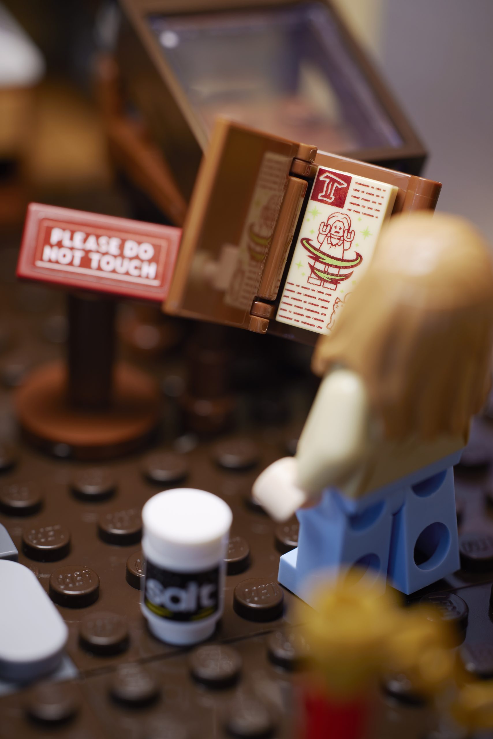 LEGO Ideas 21341 Hocus Pocus – The Sanderson Sisters Cottage lifestyle 1 1 scaled
