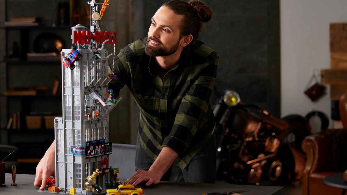 More LEGO Marvel rumours surface, including release window for massive set