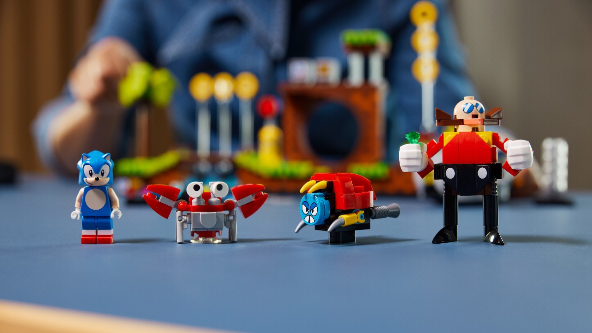 Meet the minifigures of LEGO Ideas 21331 Sonic the Hedgehog Green Hill Zone