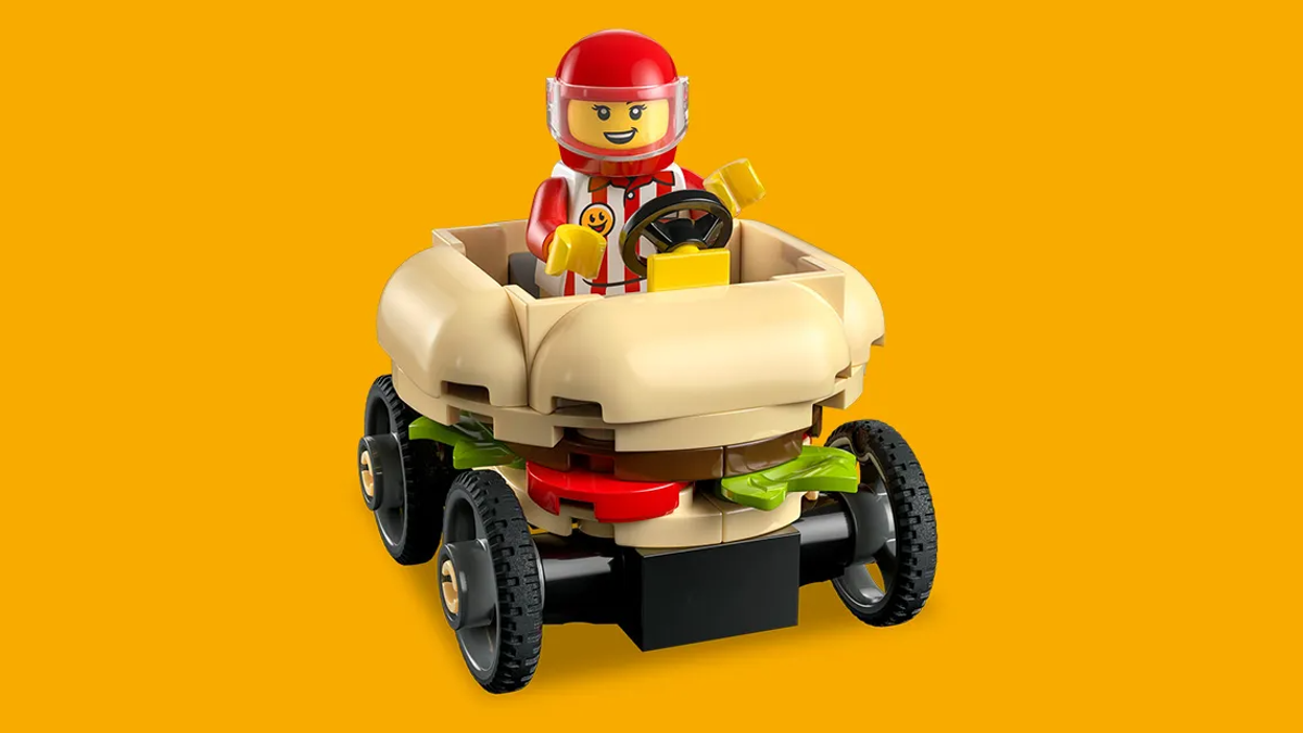Free LEGO City Soap Box Racer make and take available this weekend