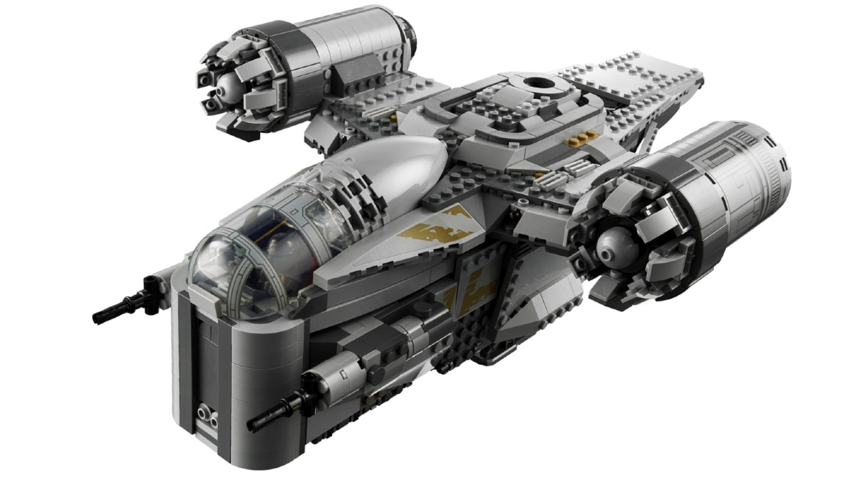 LEGO Star Wars rumoured UCS Razor Crest detailed