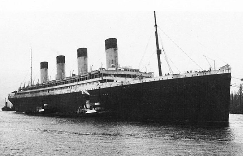 RMS Olympic arriving Jarrow for scrapping