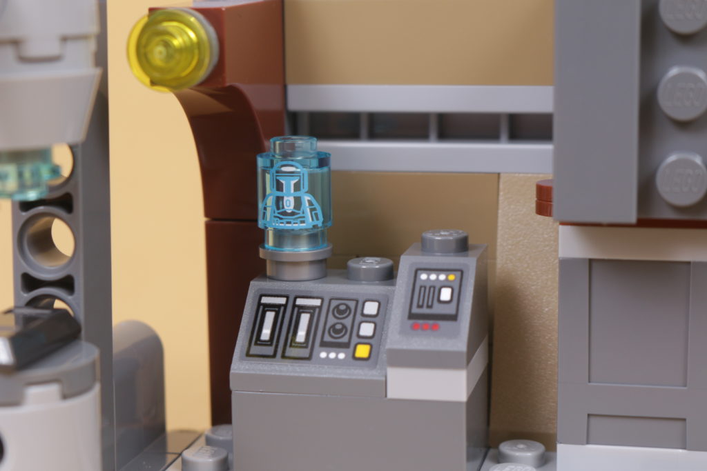 LEGO Star Wars 75319 The Armorers Mandalorian Forge review 45
