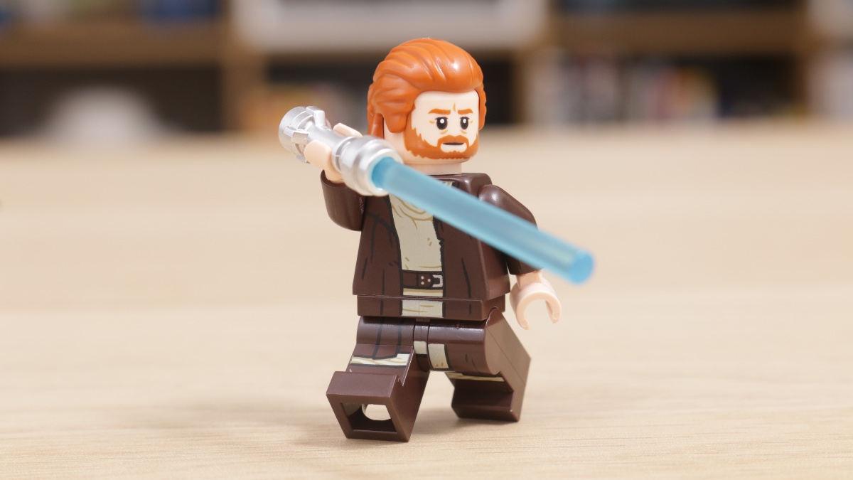 WATCH: LEGO Star Wars Obi-Wan Kenobi needs better printing