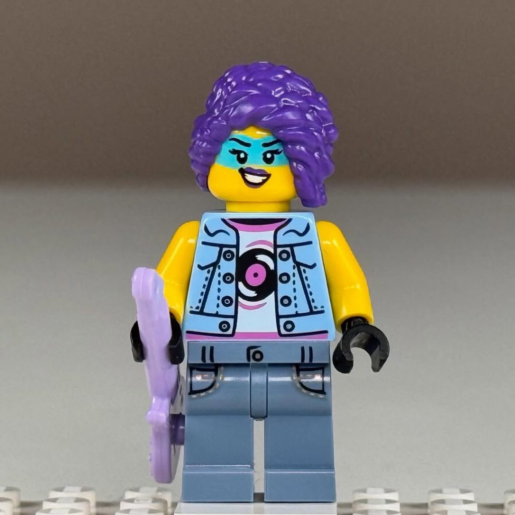 New Build a Minifigure at LEGO Stores Such fun figures lego legoclassicspace legodreamzzz legostore @lego zblob classicspace minifigures legominifigures legobam legominifigs legominifig 7 1024x1024