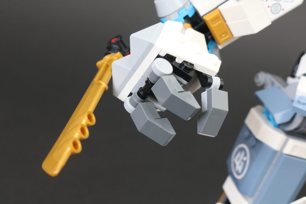 LEGO NINJAGO Legacy 71738 Zanes Titan Mech Battle review 22